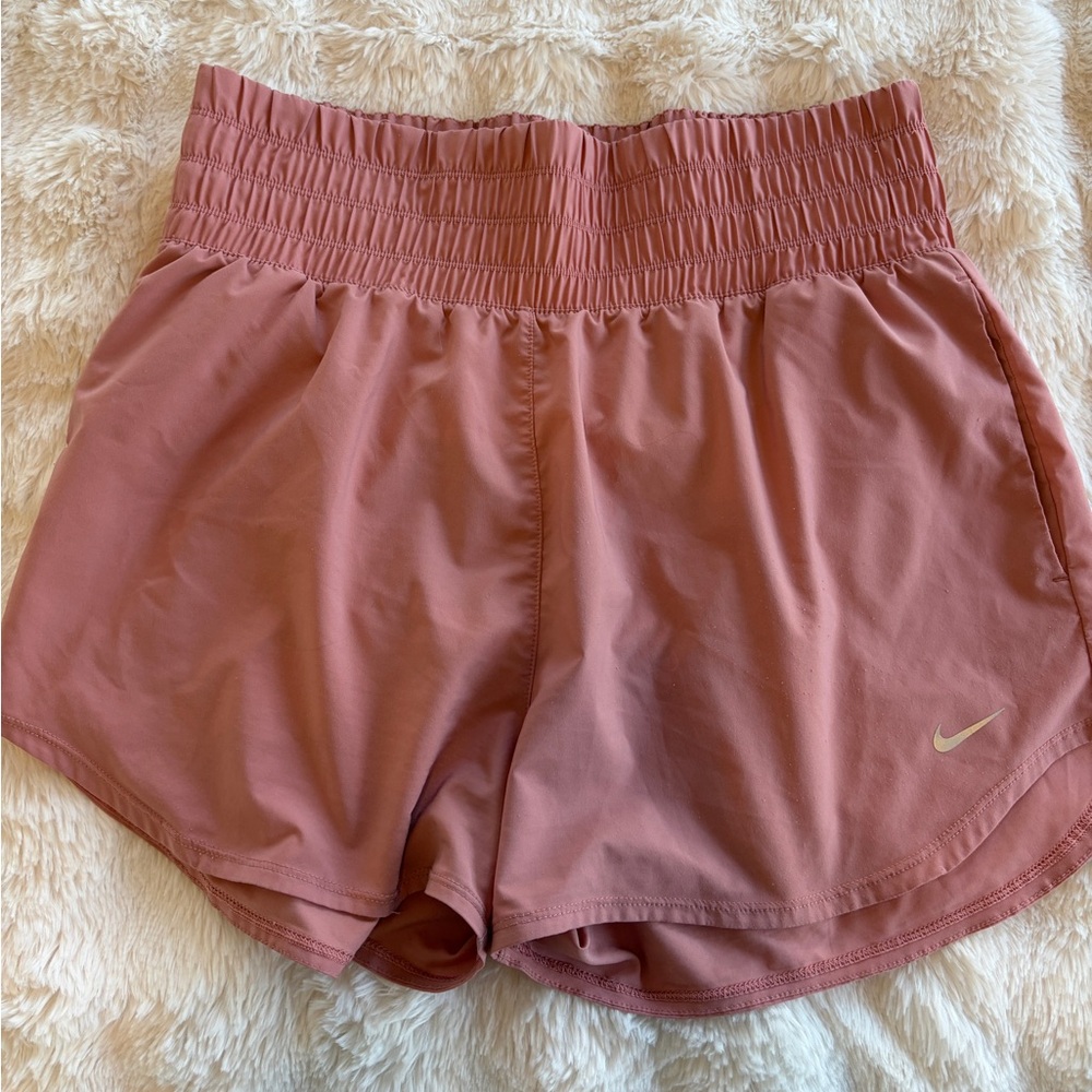 Nike Women's Pink Athletic Short Size L